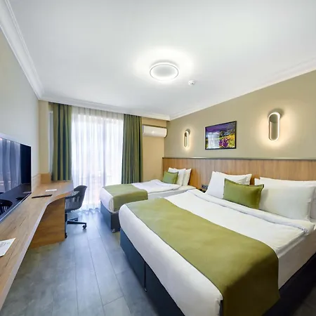酒店 Rest By Dedeman 3*